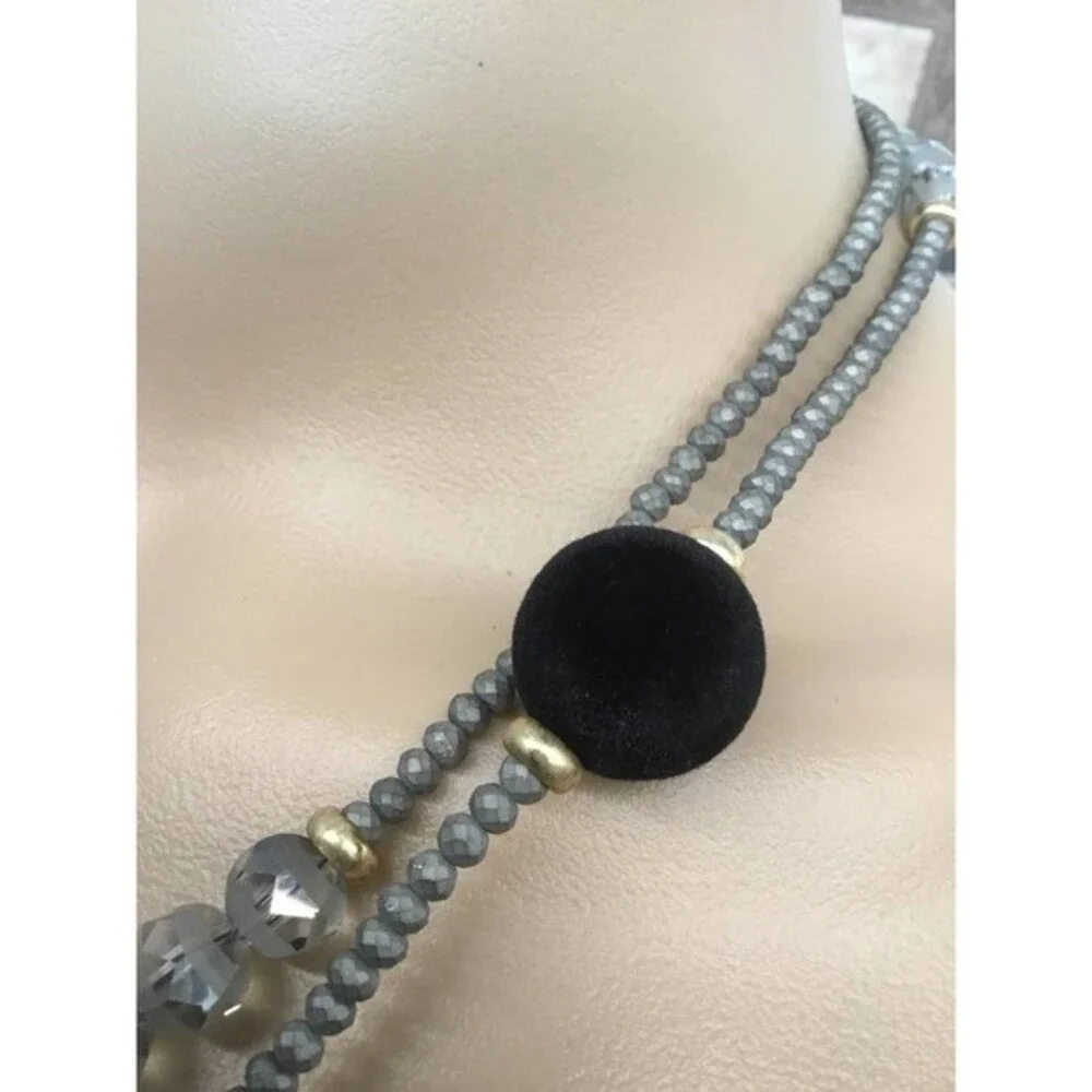 Gray and Black Elegant Necklace